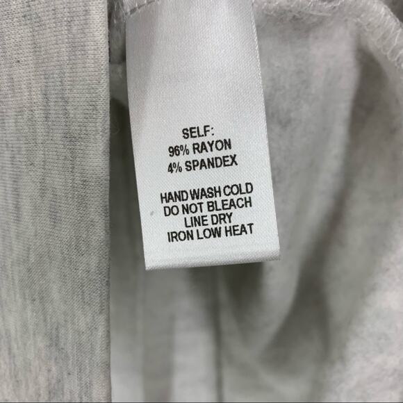 Lulus Heather Gray V-Neck Knit Pullover Top XS Long Sleeves NWT - Picture 4 of 5